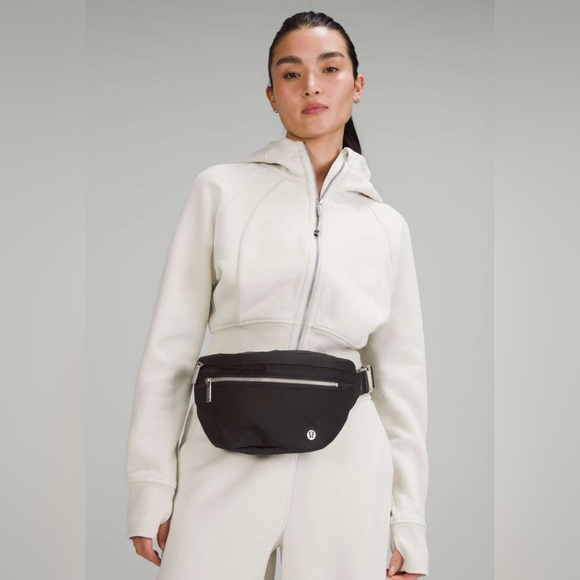 NWOT Lululemon City Adventurer Belt Bag 2.5L Black Unisex - Picture 4 of 7